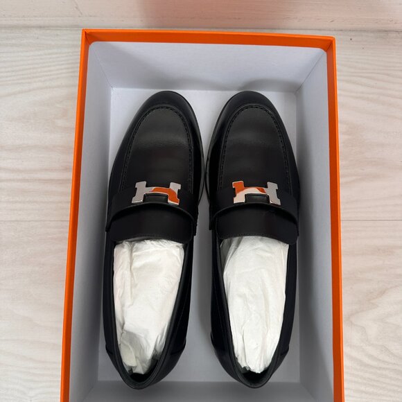 New Hermes Faubourg Loafer- 39 in Noir with Box, Dustbag, Receipt + Ribbon! - Picture 4 of 9